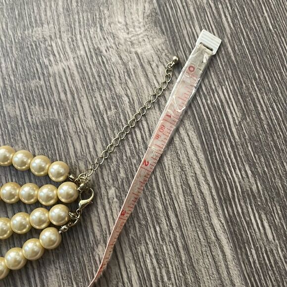 2/$20 PEARL Crystal Double Layer Necklace - Picture 3 of 5